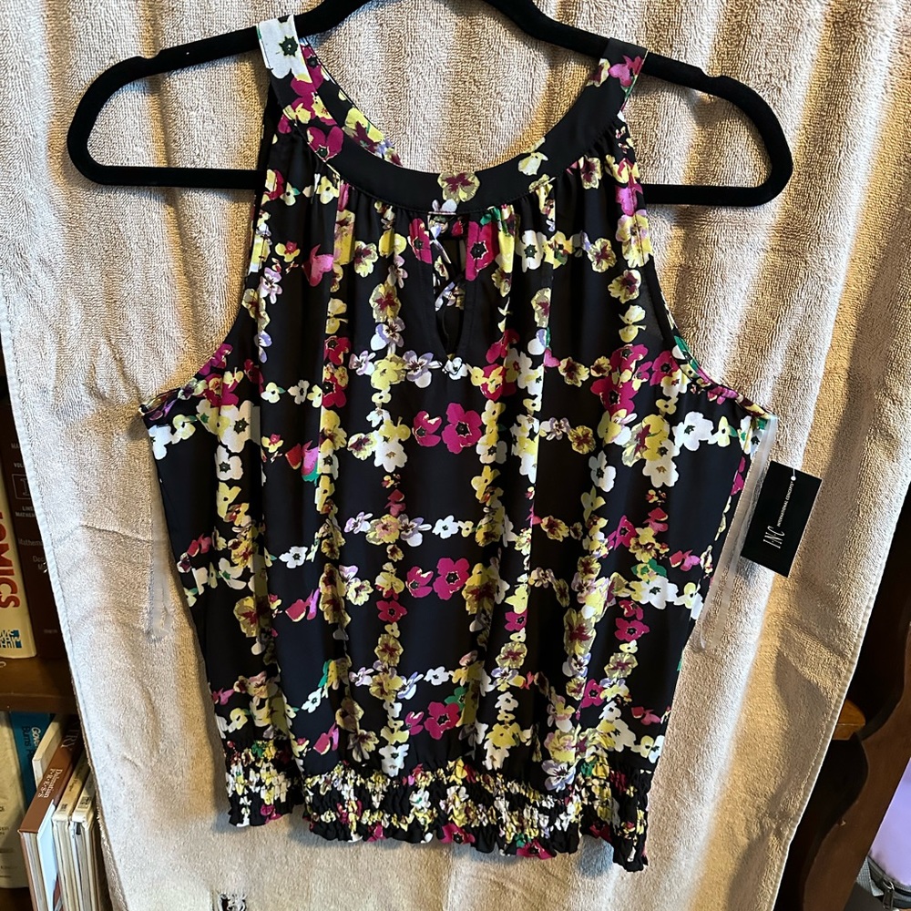 NWT INC halter w elastic waist L